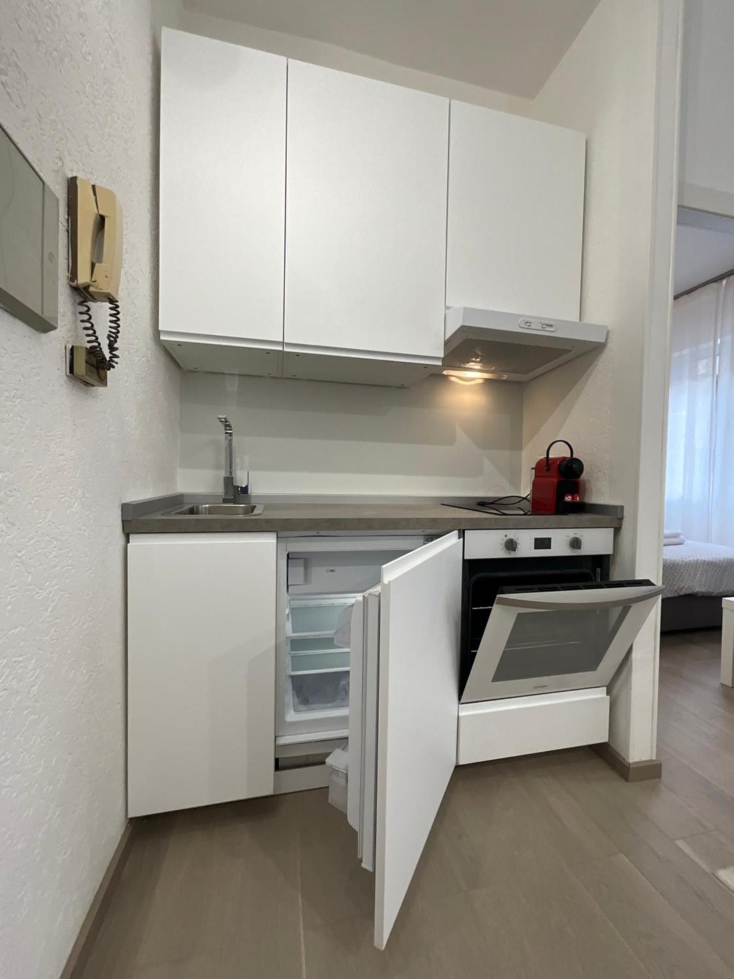 Apartament Bilocale San Giovanni Design Apartament Rzym Zewnętrze zdjęcie